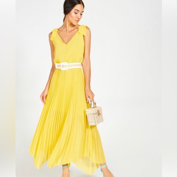 Stunning lemon yellow maxi dress🍋 - Picture 15 of 15